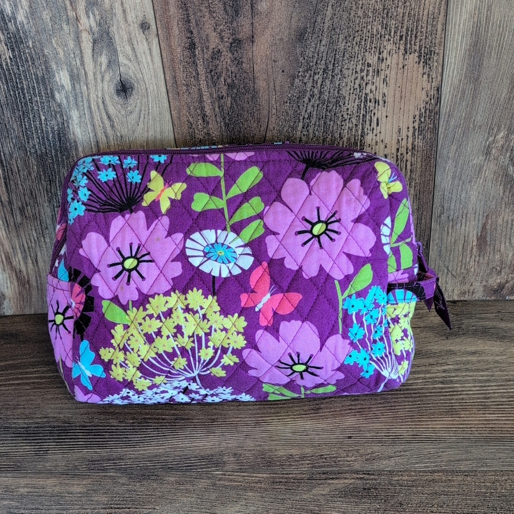 Vera Bradley Flutterby Retired Lined Costmetic Make Up Travel Bag          M546